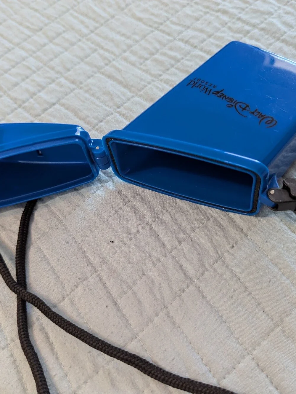 Disney Waterproof Credit Card & ID Holder - Medium - Deep Blue